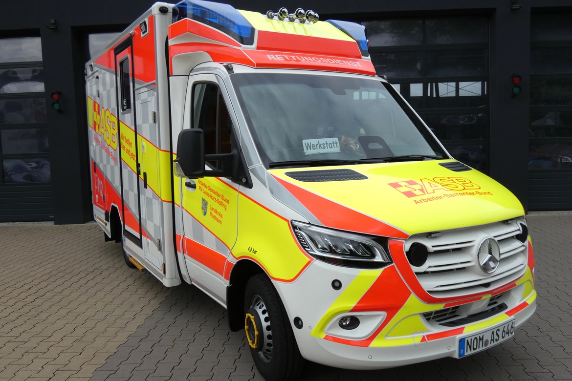 Drei neue Rettungswagen für den ASB